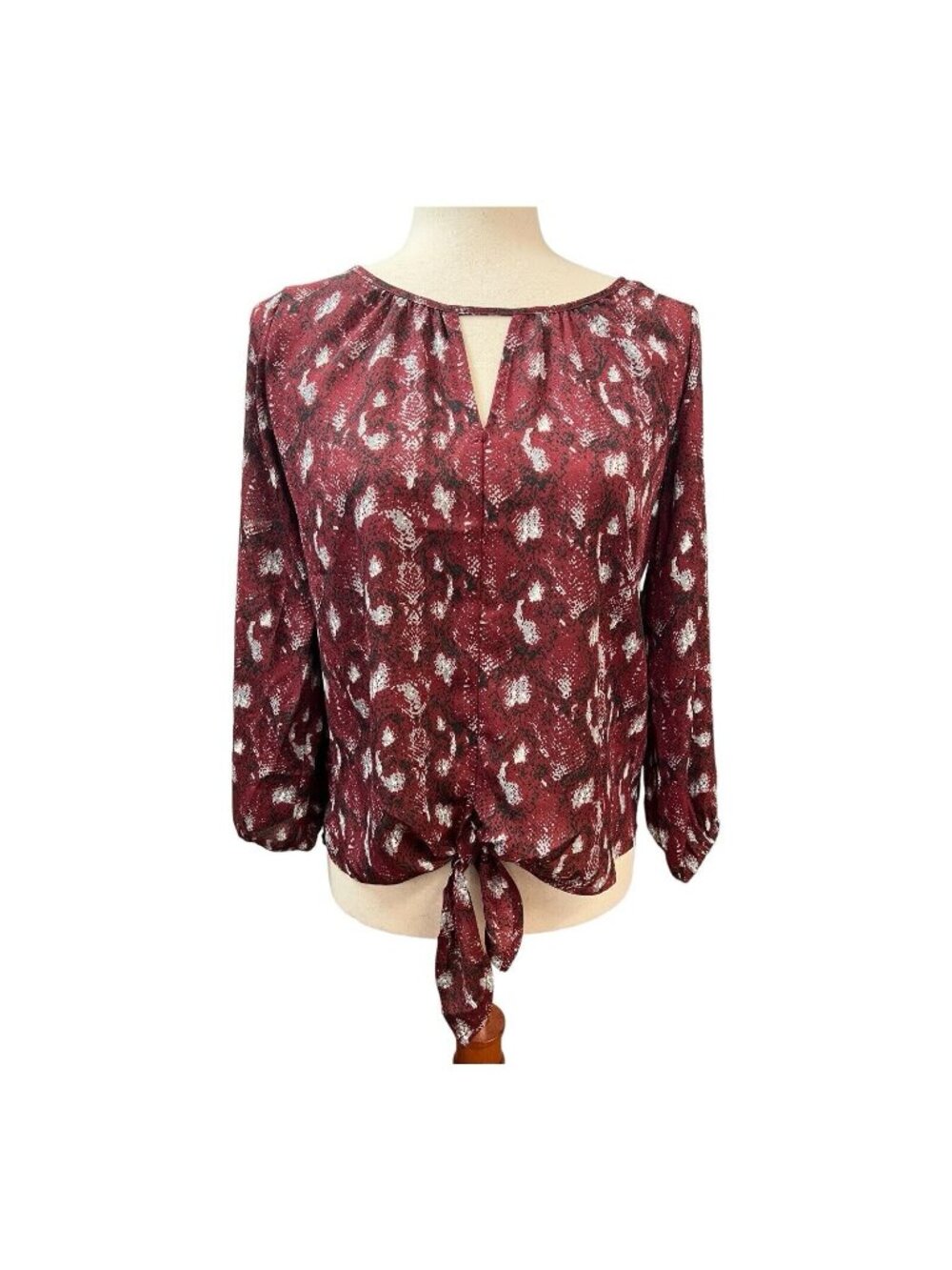 West Kei Womens Tie Front Blouse~Size XS~Red Gray Black Print ~NWOT ~ L3 02